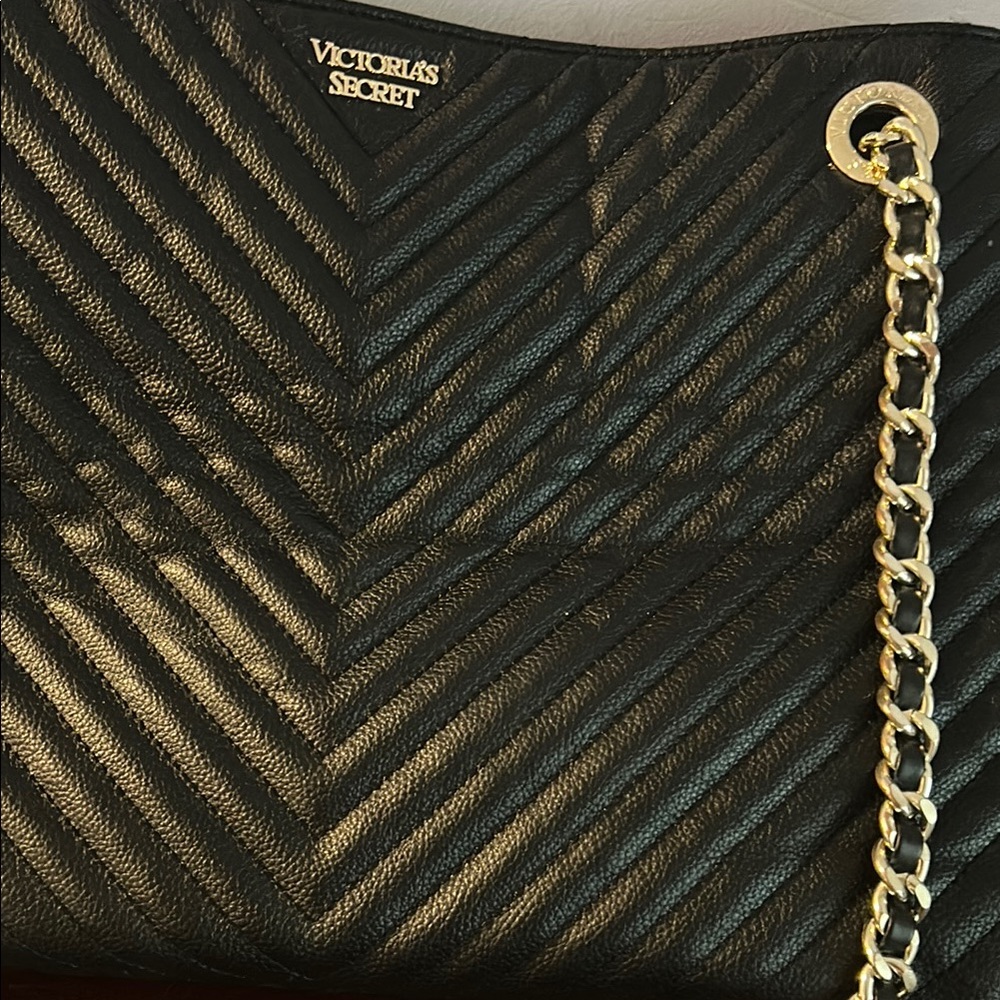 Victoria's Secret Black Quilted Wristlet with Gold Chain